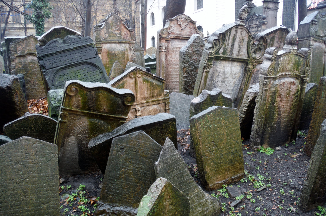 Prague-Jewish-Cemetery